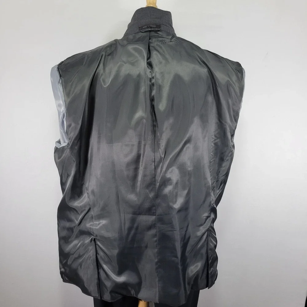 Van Heusen Men's Sport Coat Blazer Two Button Gray‎ Polyester Blend Size 52R